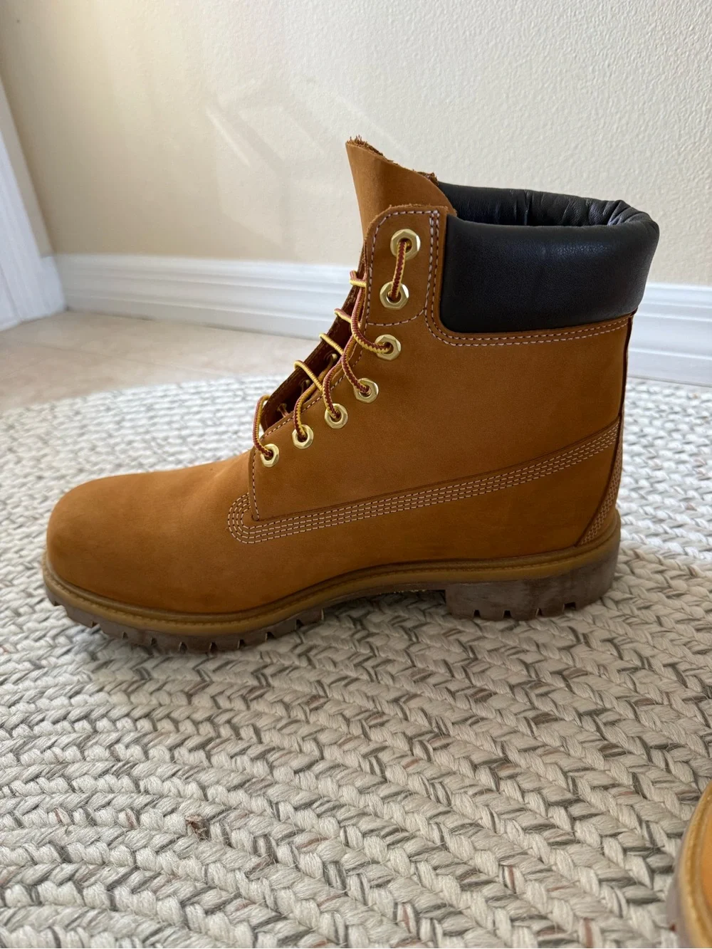 Timberland Premium 6 Inch Waterproof Men’s Nubuck Leather Boots